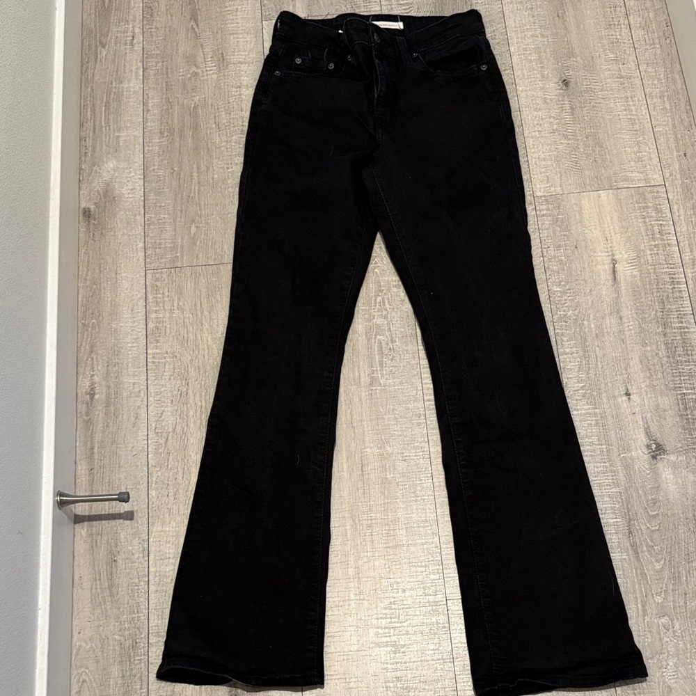 Classic Black Bootcut Levi’s